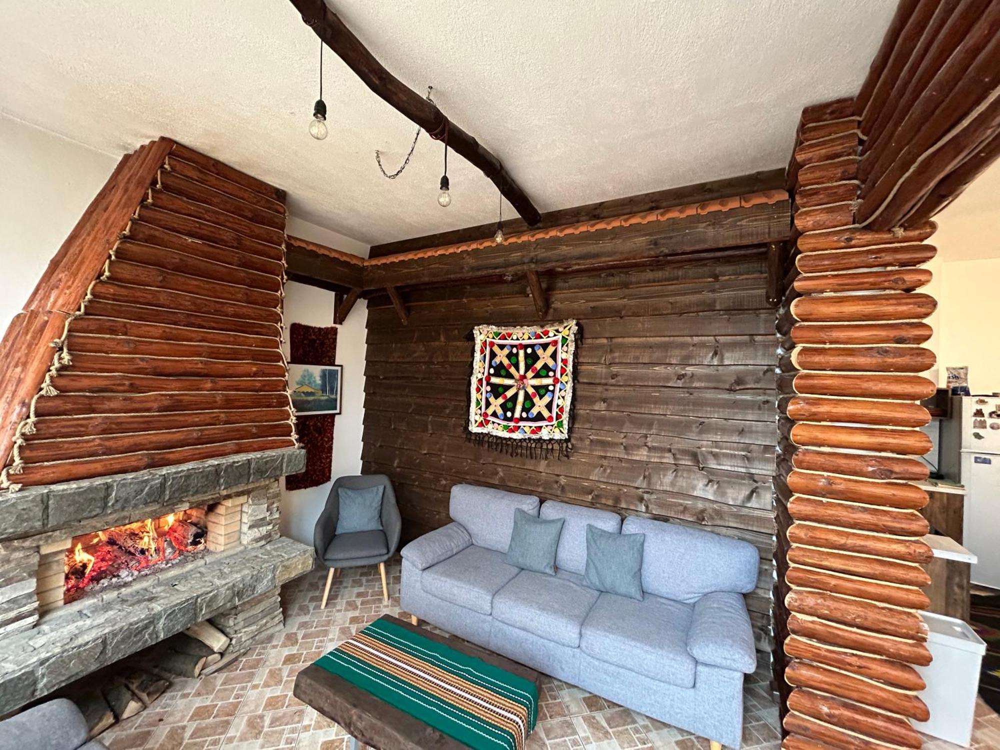 Guest House Legeto Samokov Ngoại thất bức ảnh